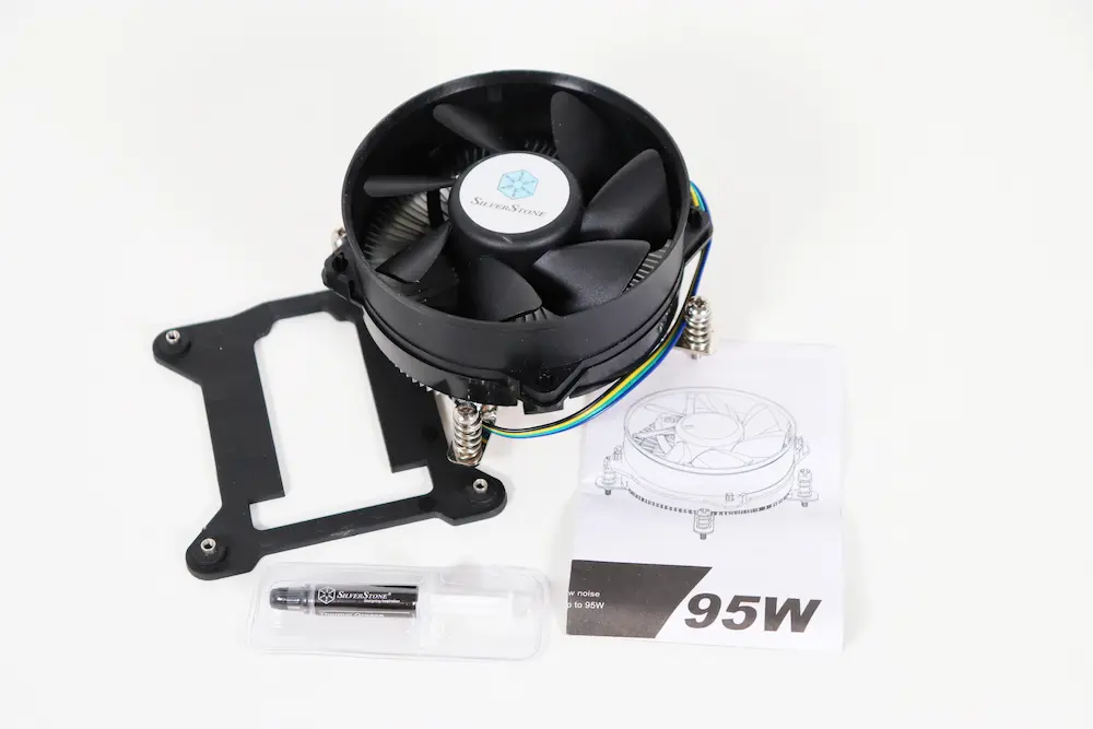 Silverstone Nitrogon NT08-115X-V2 Dissipatore Per CPU A Ventola 92mm PWM: Raffreddamento Efficiente E Silenzioso